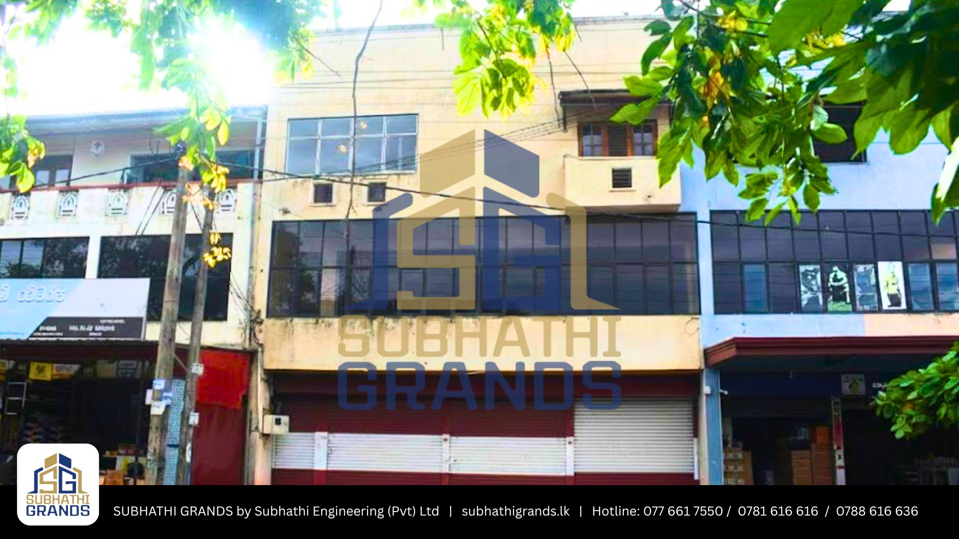 3-Story Commercial Building with Luxury Apartment: Mawathagama Town | මාවතගම නගරයෙන් ව්‍යාපාරික ස්ථානයක් සහ නිවසක්